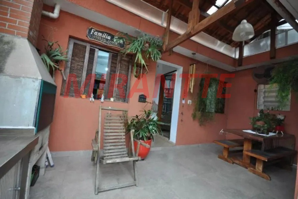Casa terrea de 209m² com 4 quartos em Jaçana