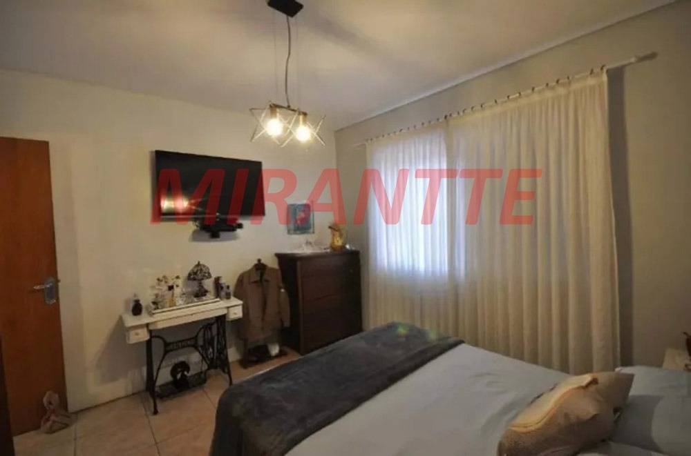Casa terrea de 209m² com 4 quartos em Jaçana