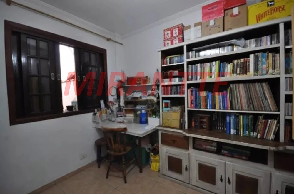 Casa terrea de 209m² com 4 quartos em Jaçana