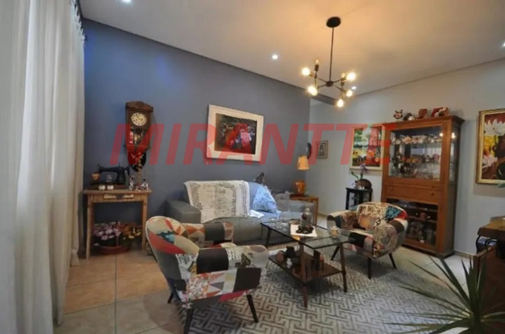 Casa terrea de 209m² com 4 quartos em Jaçana