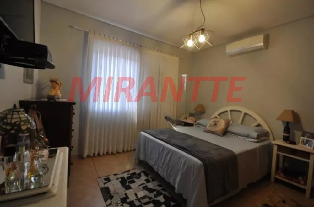 Casa terrea de 209m² com 4 quartos em Jaçana