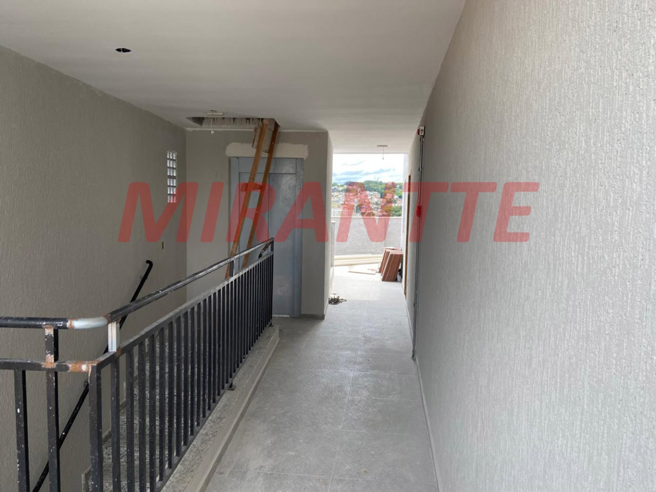 Apartamento de 32m² com 1 quartos em Água Fria