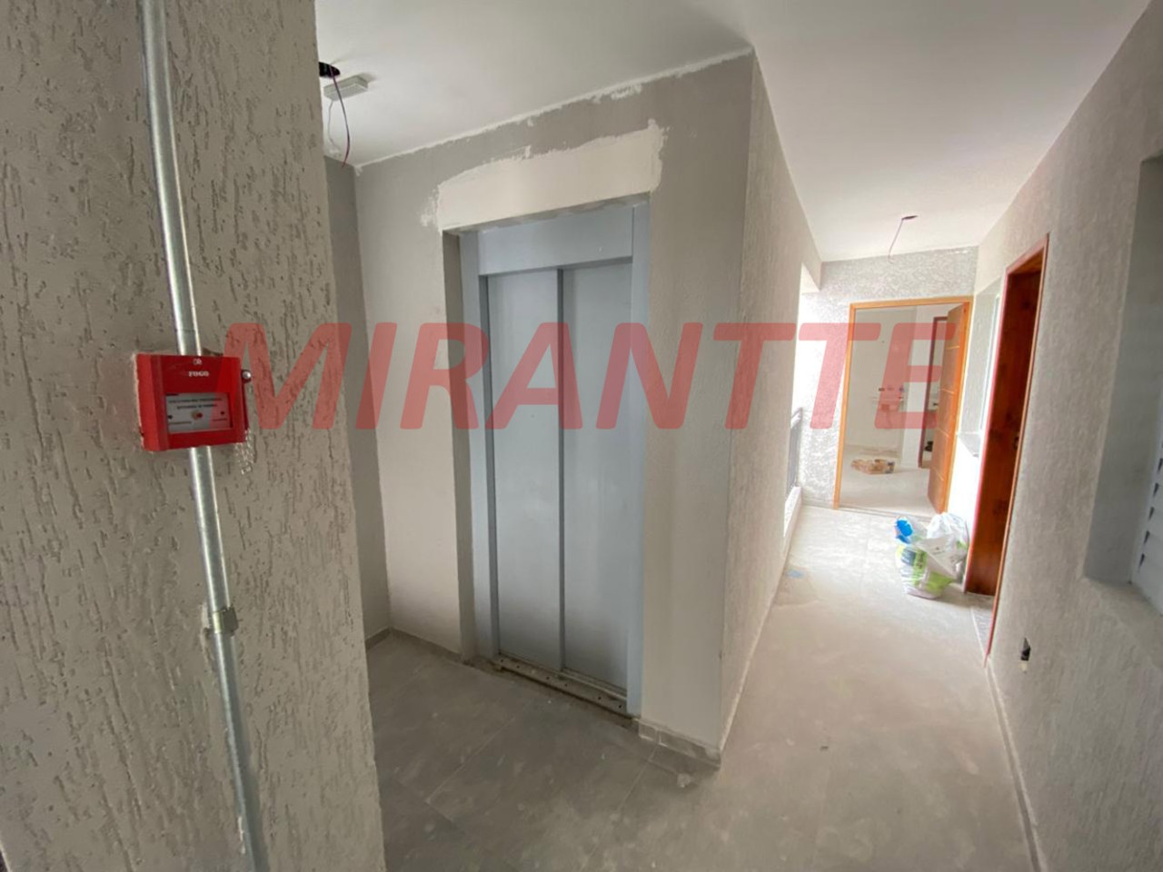 Apartamento de 32m² com 1 quartos em Água Fria
