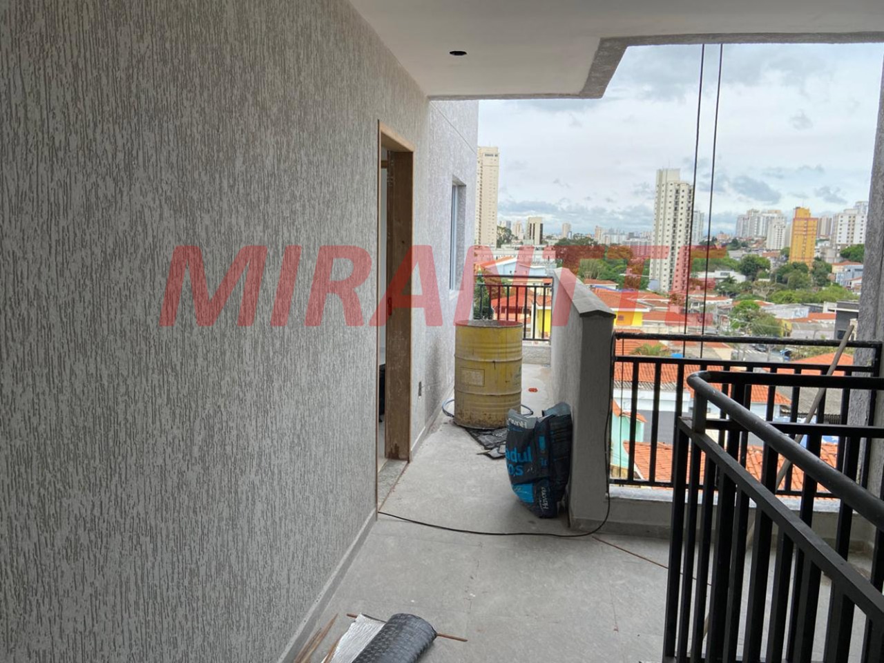 Apartamento de 32m² com 1 quartos em Água Fria
