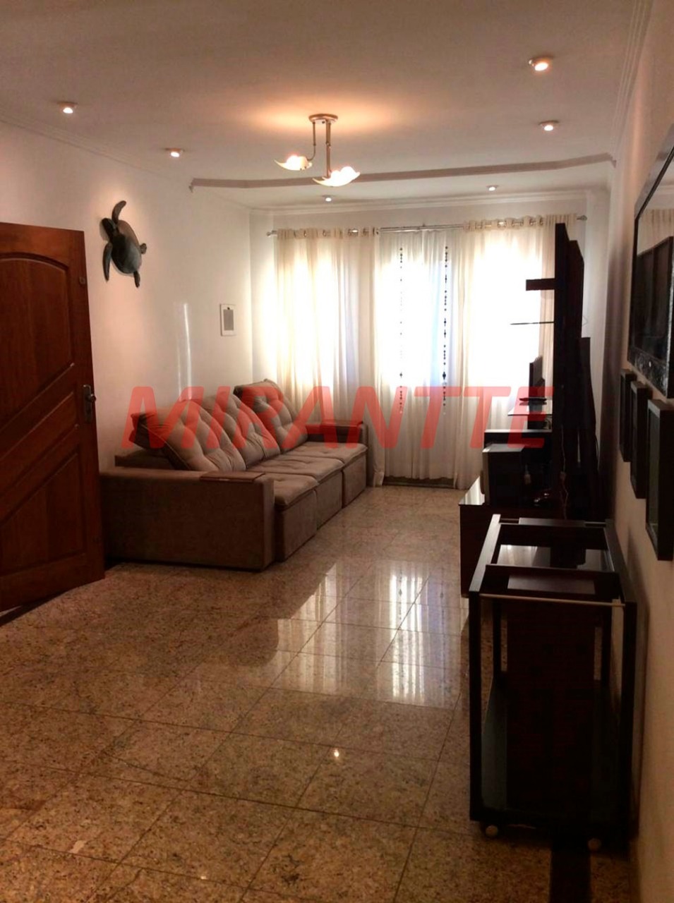 Sobrado de 128m² com 3 quartos em Vila Galvão