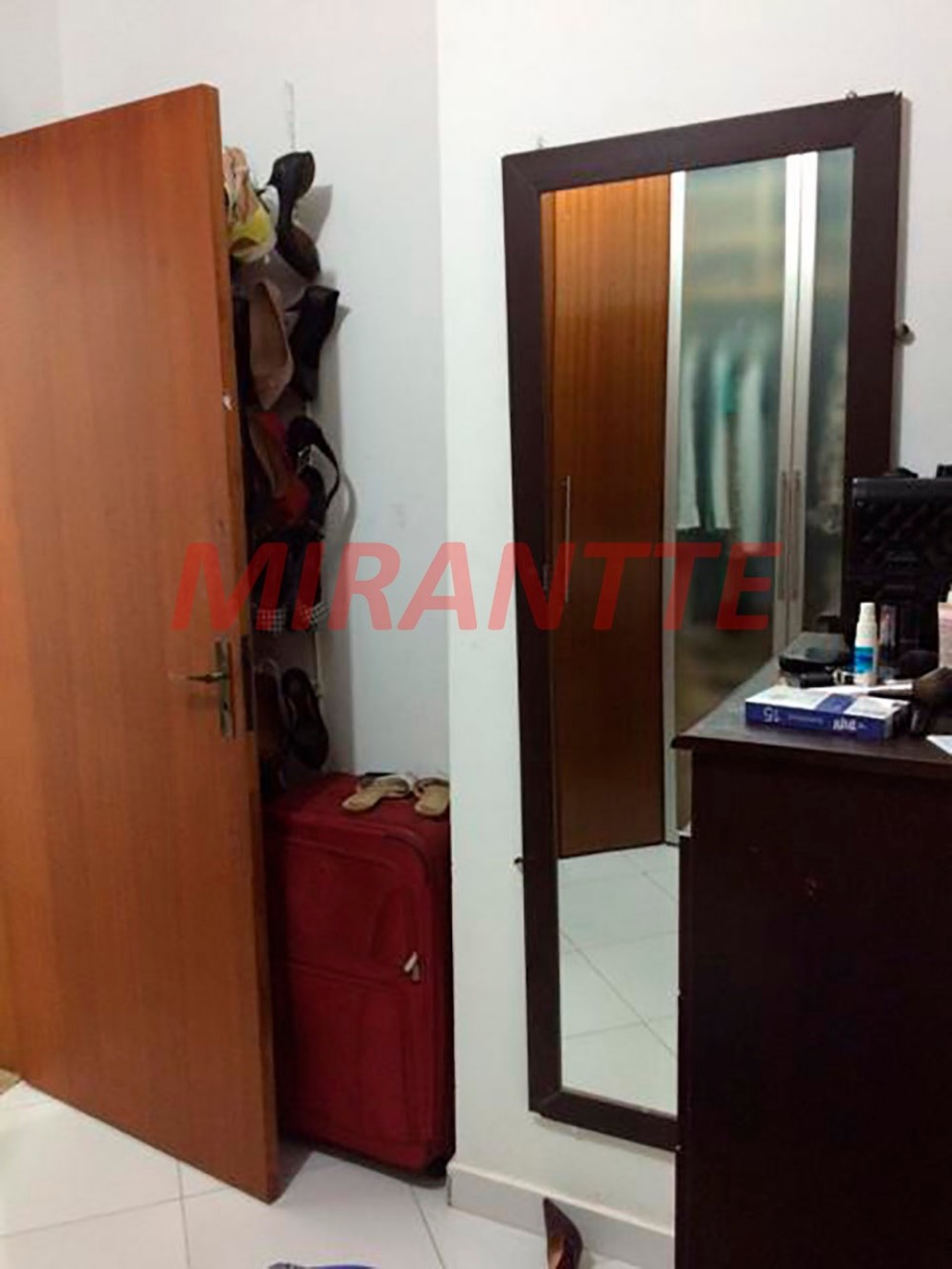 Sobrado de 128m² com 3 quartos em Vila Galvão