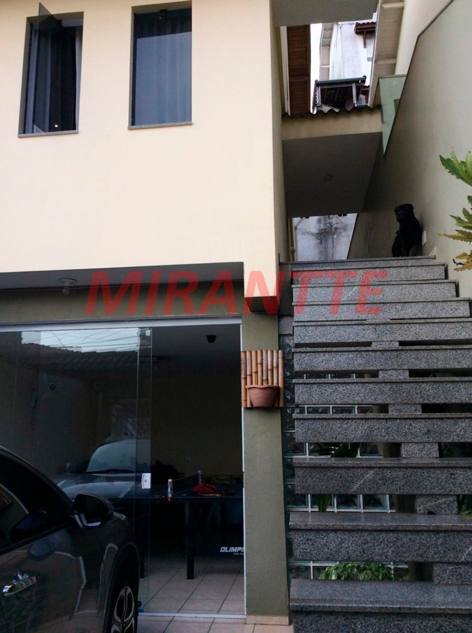 Sobrado de 128m² com 3 quartos em Vila Galvão