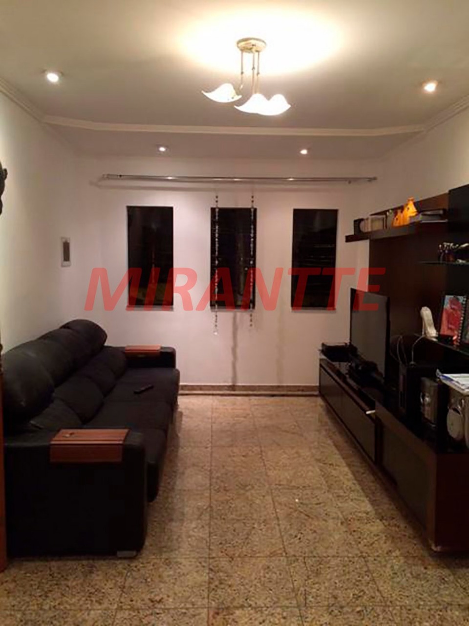 Sobrado de 128m² com 3 quartos em Vila Galvão