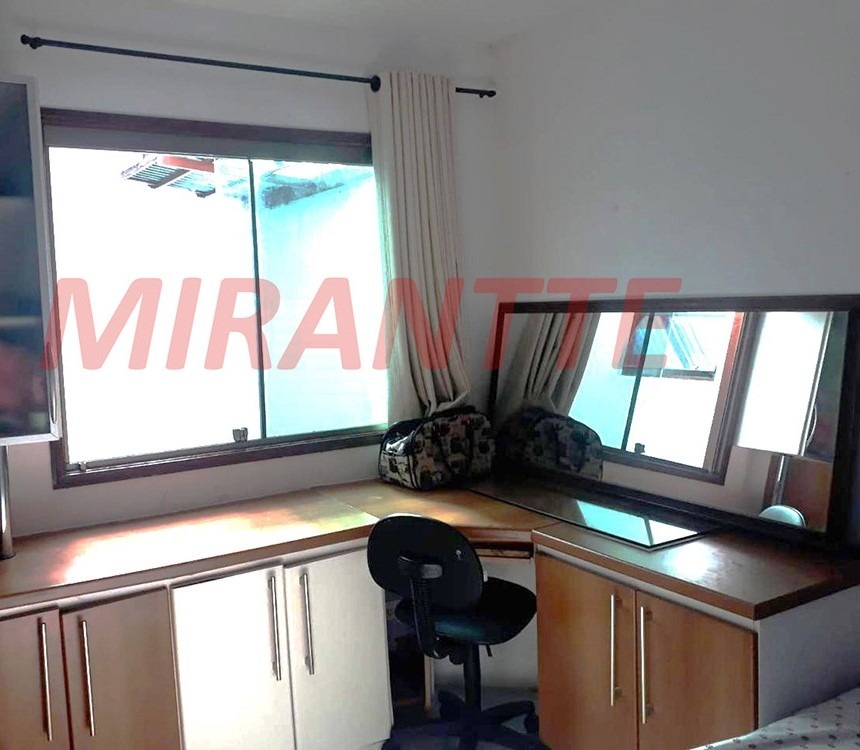 Cond. fechado de 110m² com 3 quartos em Vila Santos