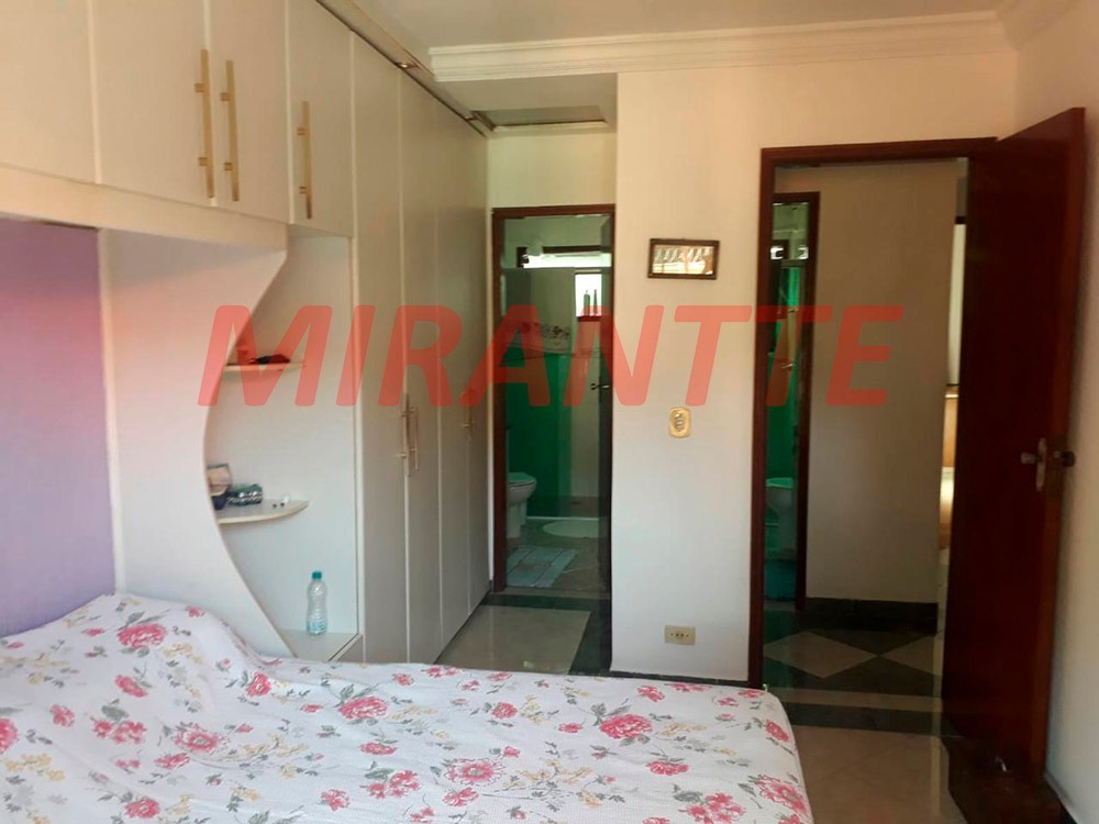 Cond. fechado de 110m² com 3 quartos em Vila Santos