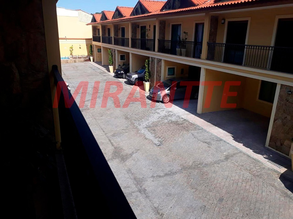 Cond. fechado de 110m² com 3 quartos em Vila Santos