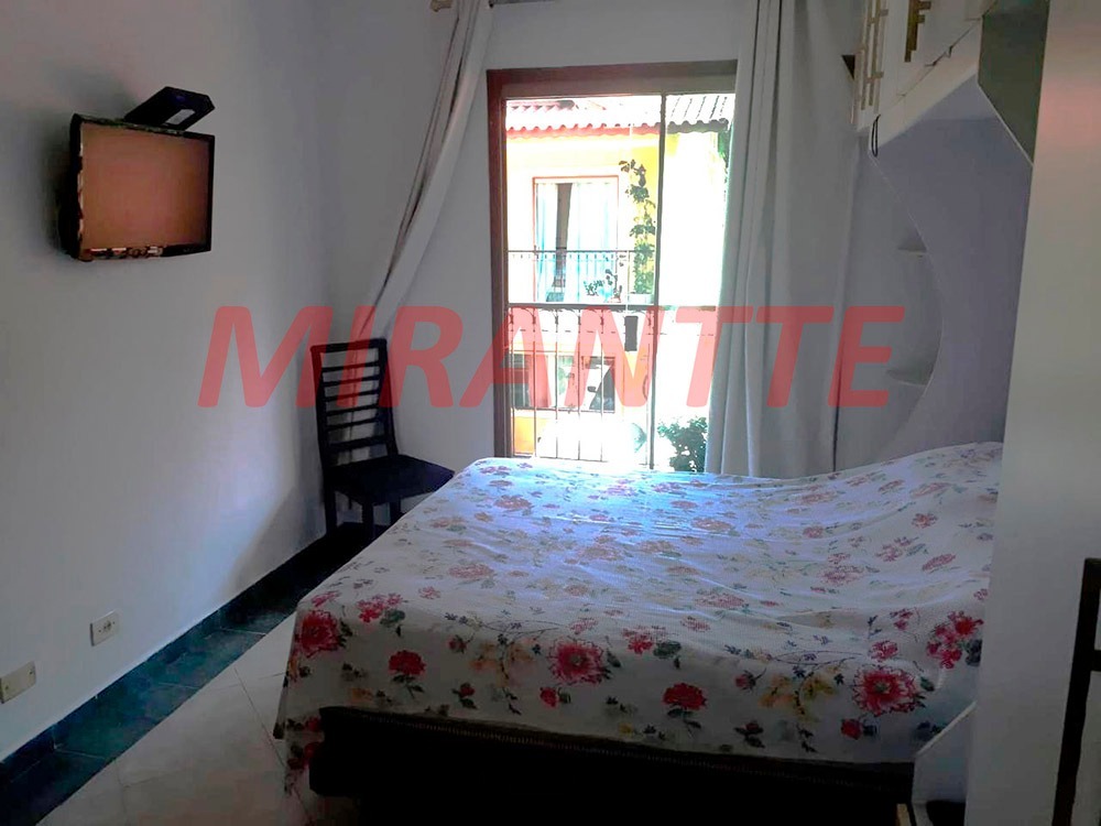 Cond. fechado de 110m² com 3 quartos em Vila Santos