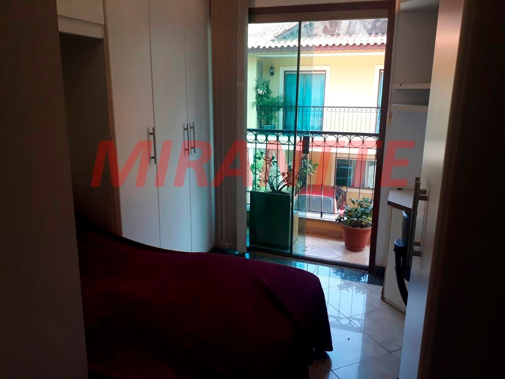 Cond. fechado de 110m² com 3 quartos em Vila Santos