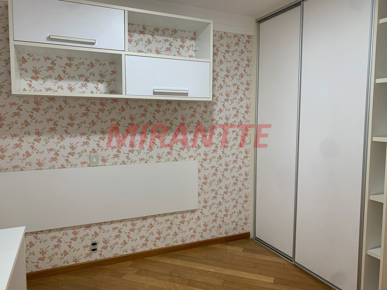 Apartamento de 145m² com 3 quartos em Santa Terezinha