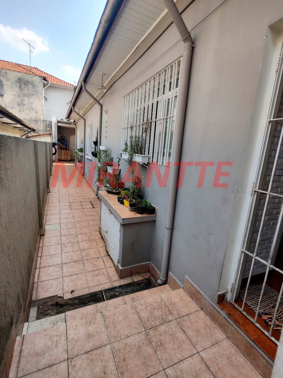 Casa terrea de 200m² com 2 quartos em Parada Inglesa