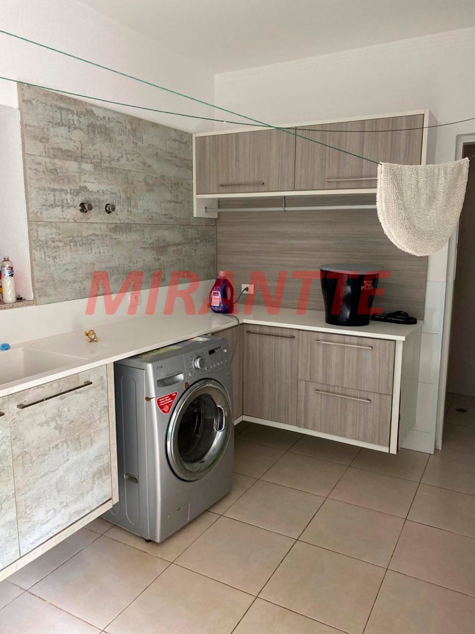 Cond. fechado de 600m² com 4 quartos em Tucuruvi