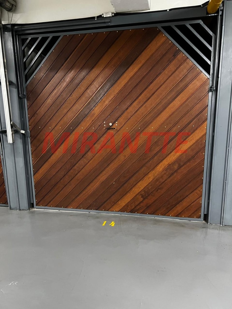 Apartamento de 208m² com 3 quartos em Santana