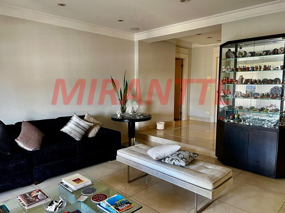Apartamento de 208m² com 3 quartos em Santana