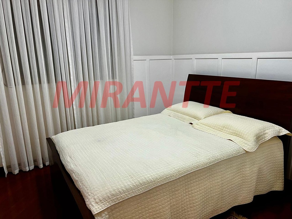 Apartamento de 208m² com 3 quartos em Santana
