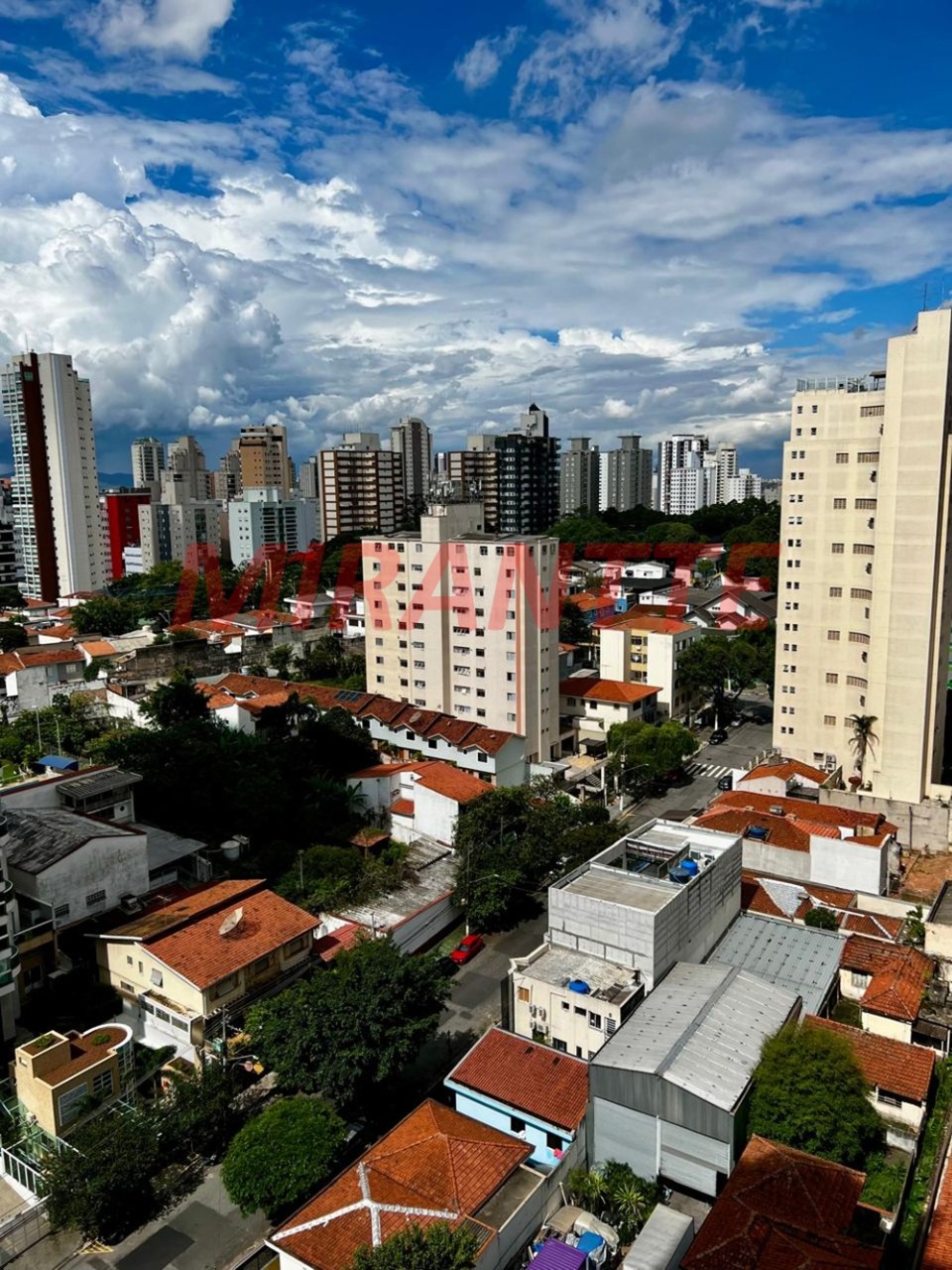 Apartamento de 208m² com 3 quartos em Santana