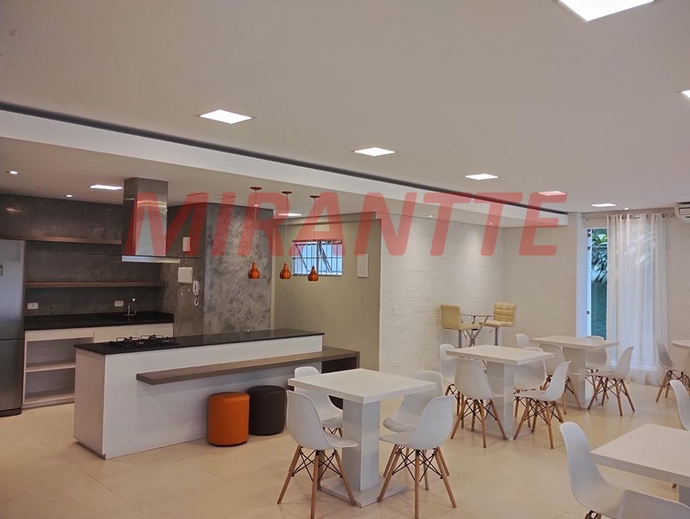 Apartamento de 90m² com 3 quartos em Santana