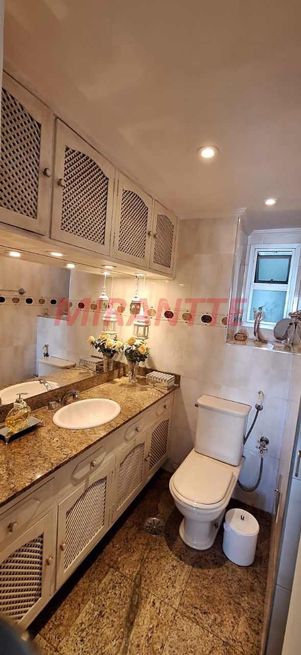 Apartamento de 90m² com 3 quartos em Santana