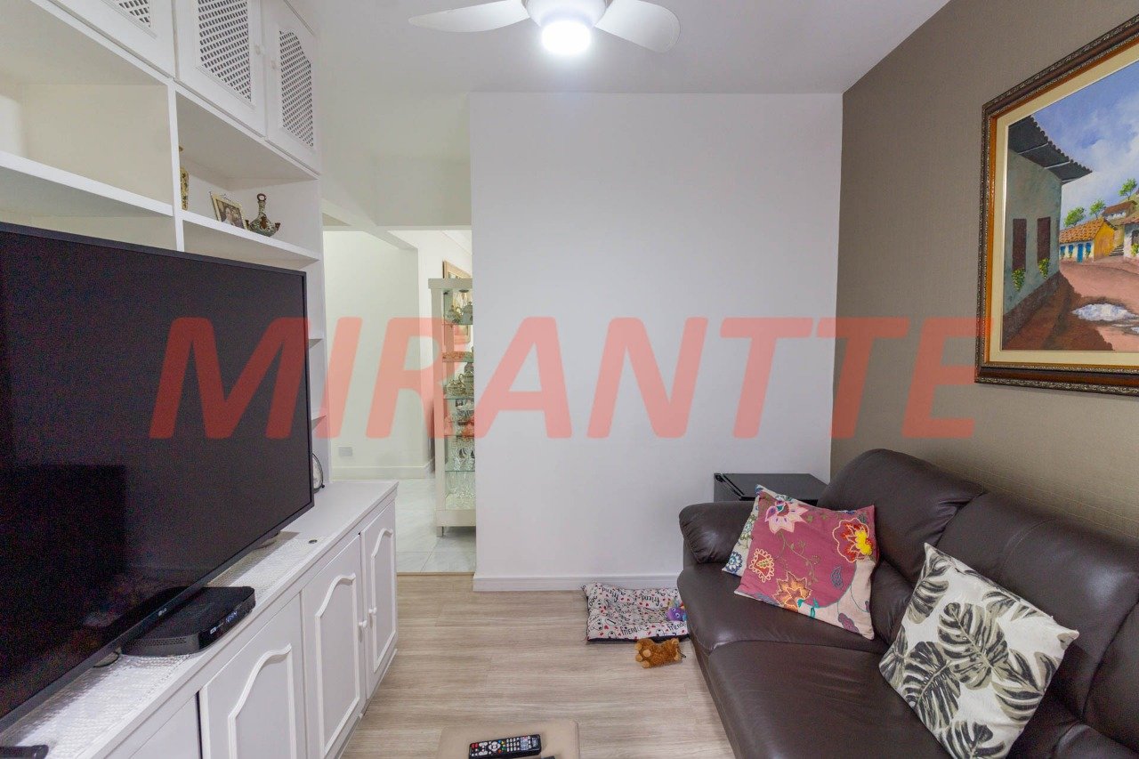 Apartamento de 179m² com 4 quartos em Água Fria