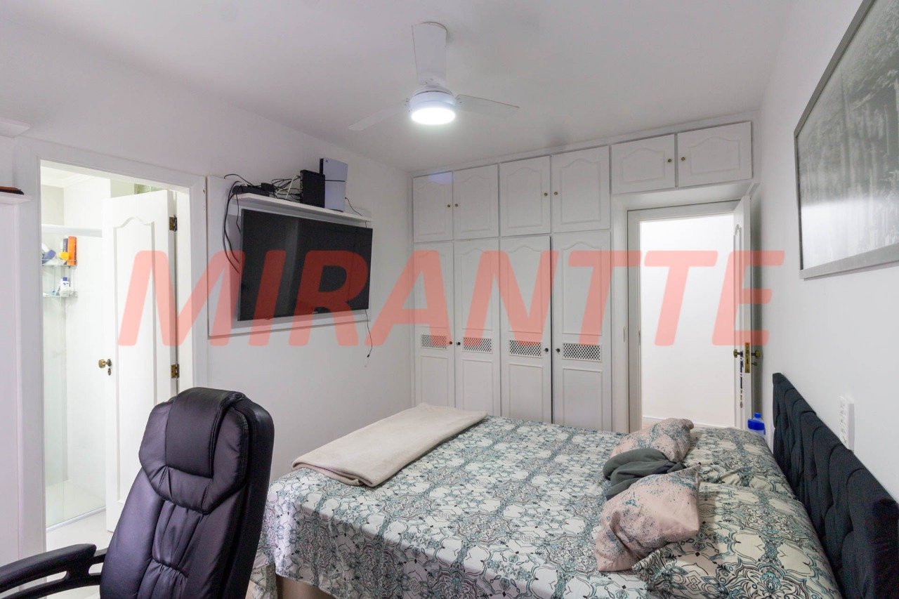 Apartamento de 179m² com 4 quartos em Água Fria