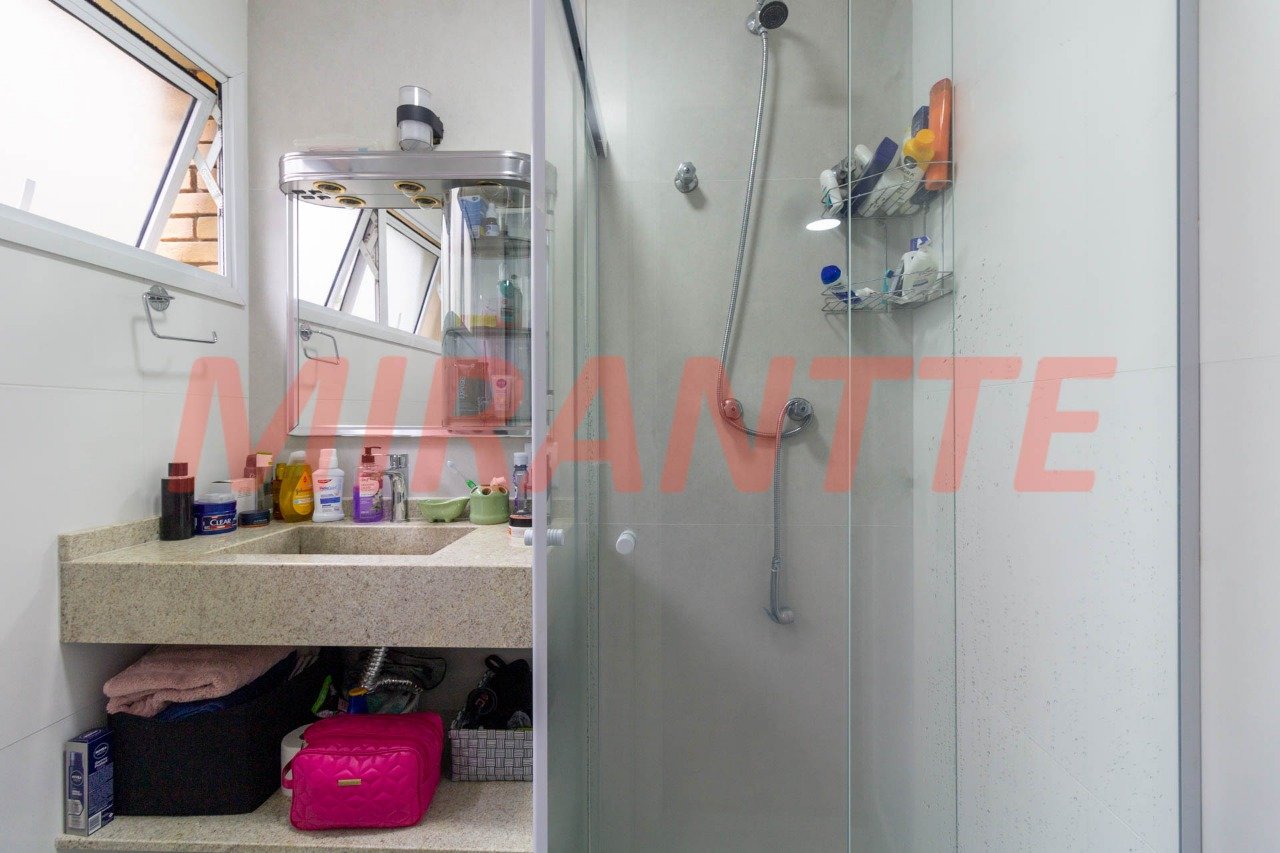 Apartamento de 179m² com 4 quartos em Água Fria