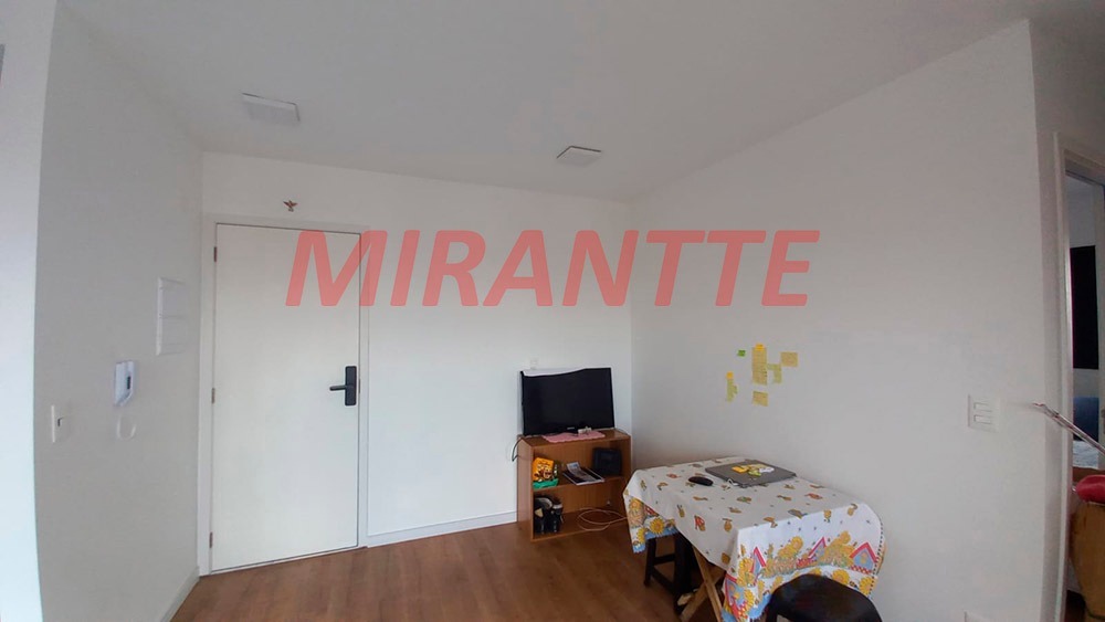 Apartamento de 44m² com 2 quartos em Vila Dom Pedro II
