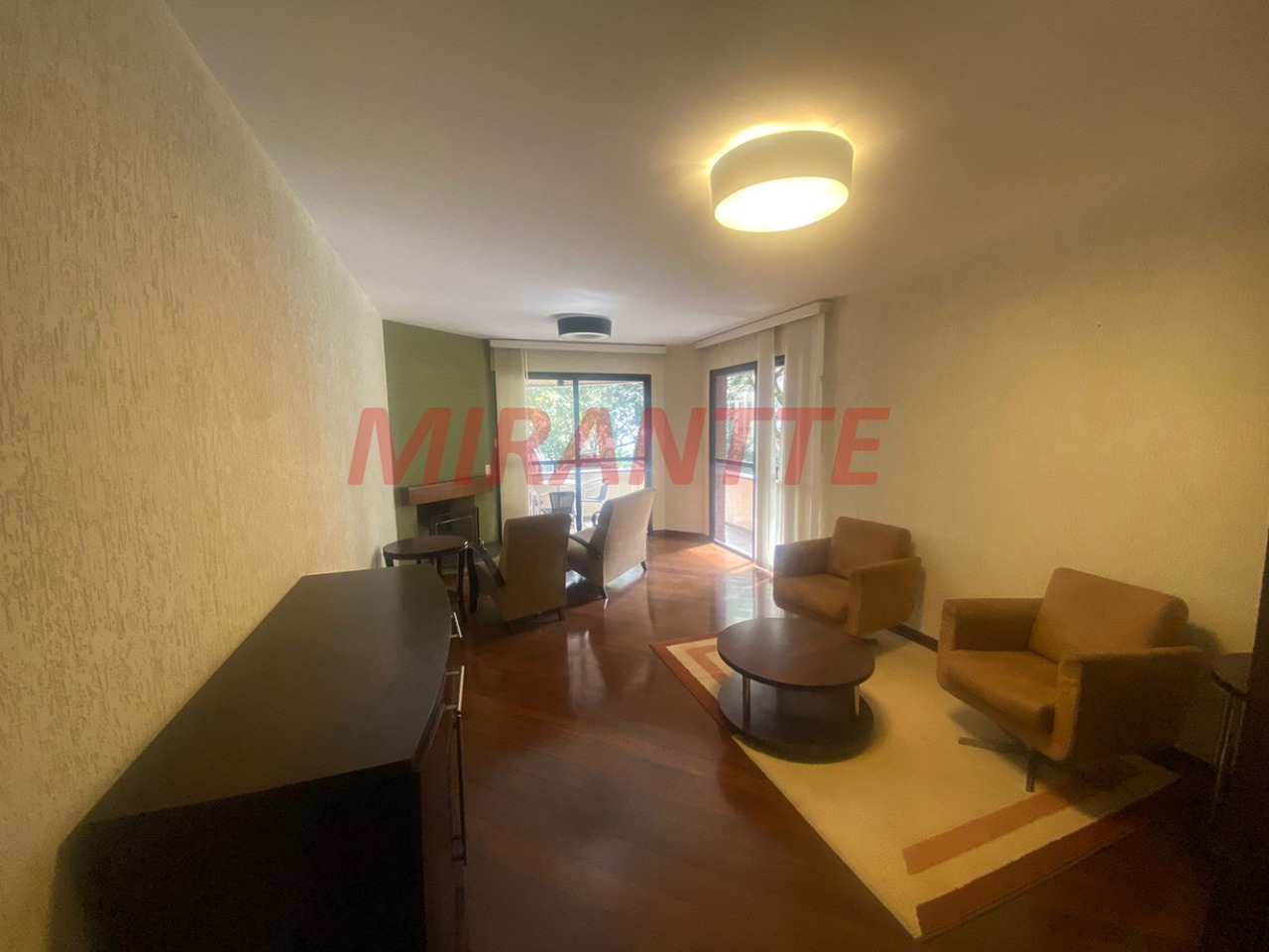Apartamento de 196m² com 4 quartos em Higienópolis