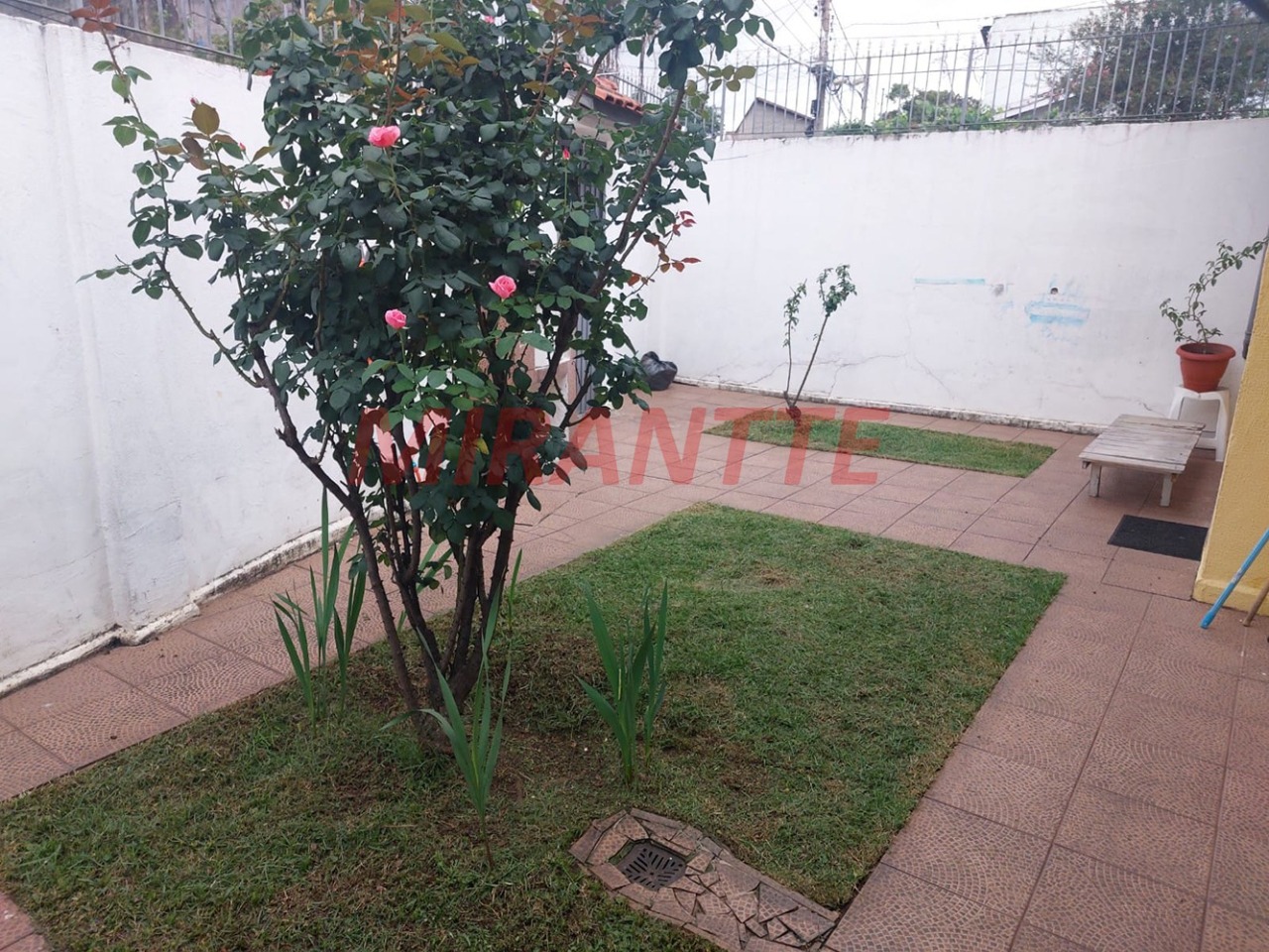 Casa terrea de 205m² com 2 quartos em Vila Romero