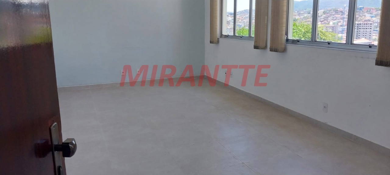 Comercial de 295m² em Jardim Primavera