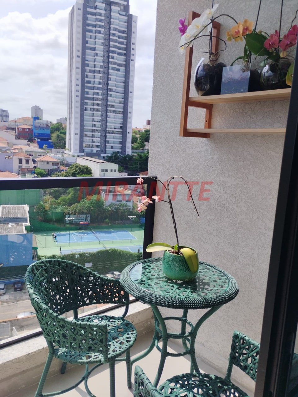 Apartamento de 60m² com 2 quartos em Parque Peruche