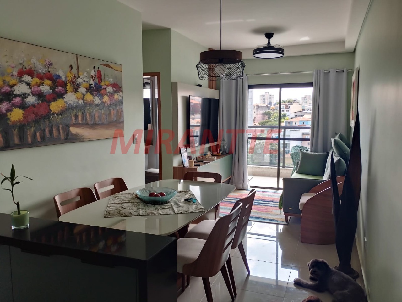 Apartamento de 60m² com 2 quartos em Parque Peruche