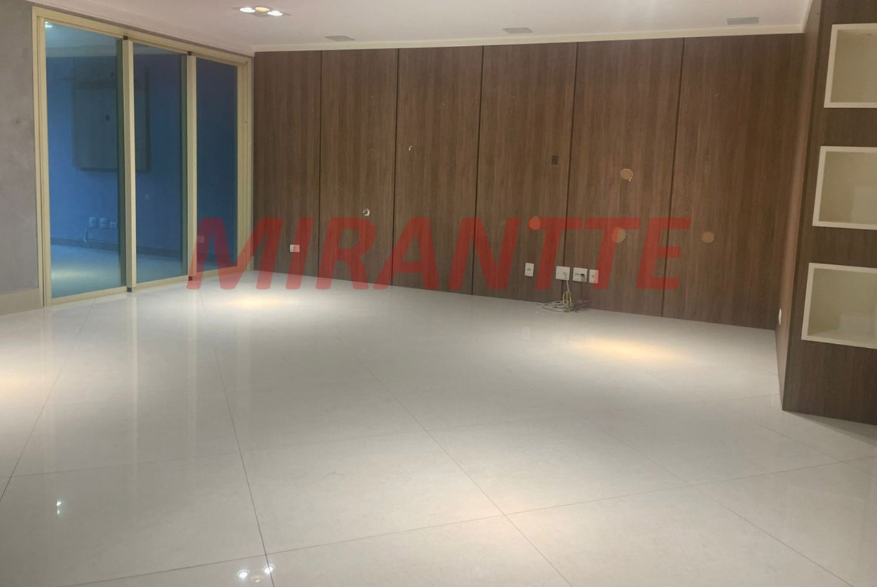 Cobertura de 308m² com 3 quartos em Santana