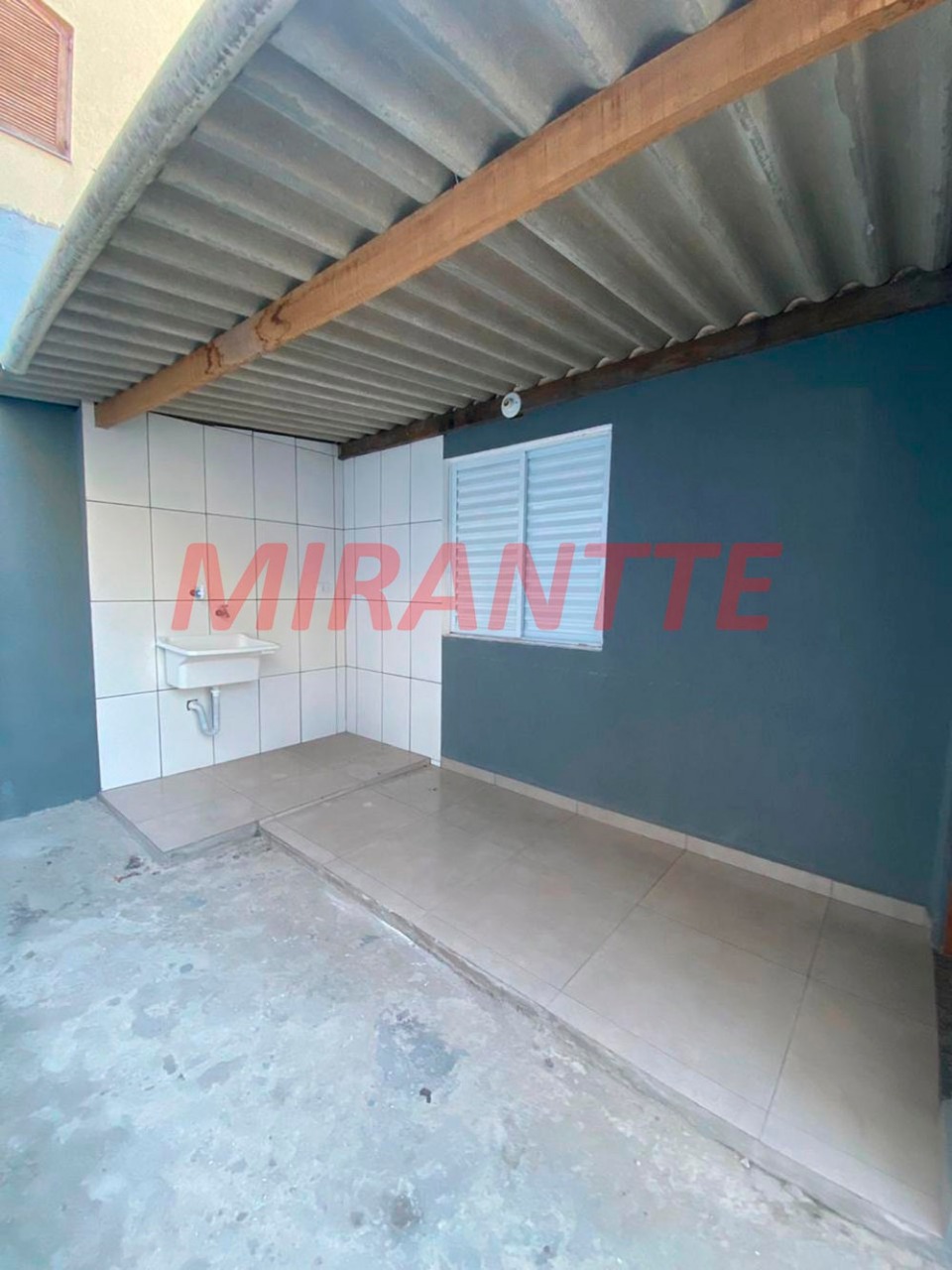 Sobrado de 200m² com 5 quartos em Parque Sao Luis