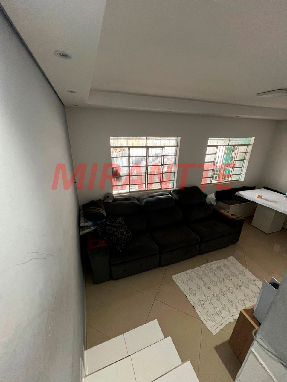 Sobrado de 200m² com 5 quartos em Parque Sao Luis