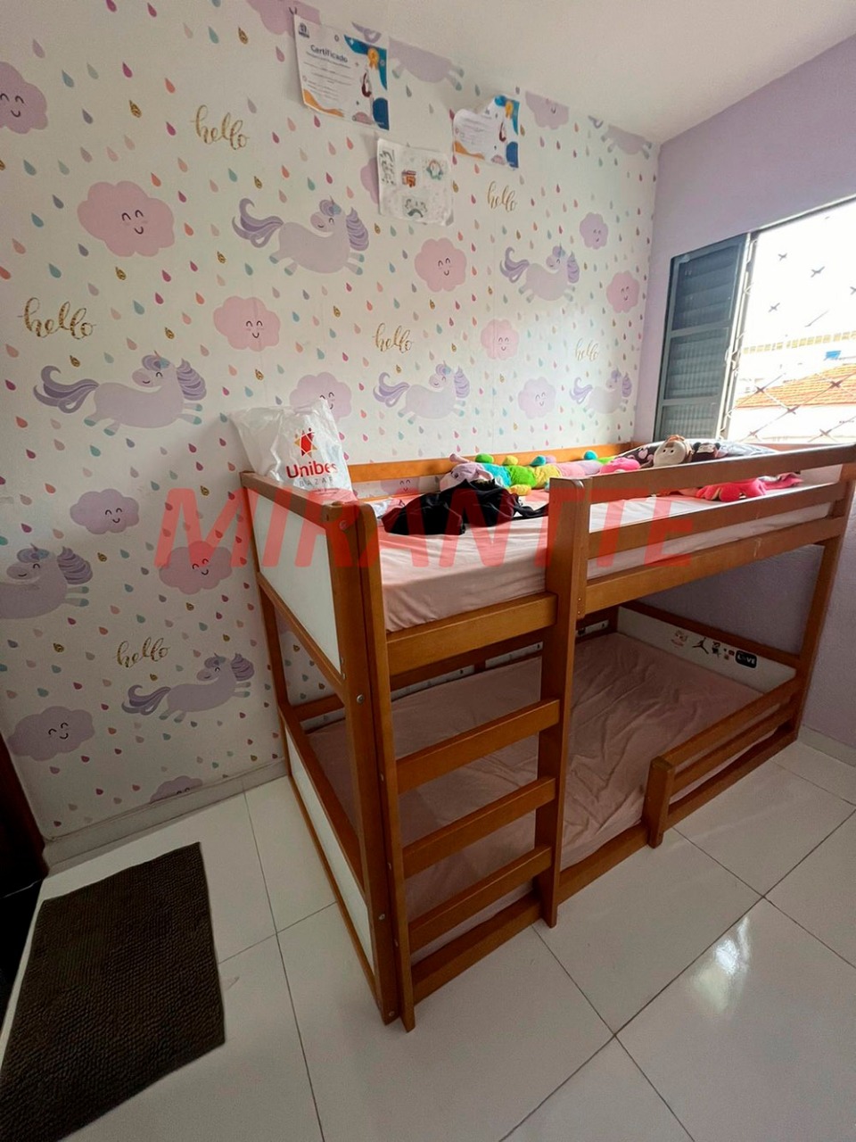 Sobrado de 200m² com 5 quartos em Parque Sao Luis