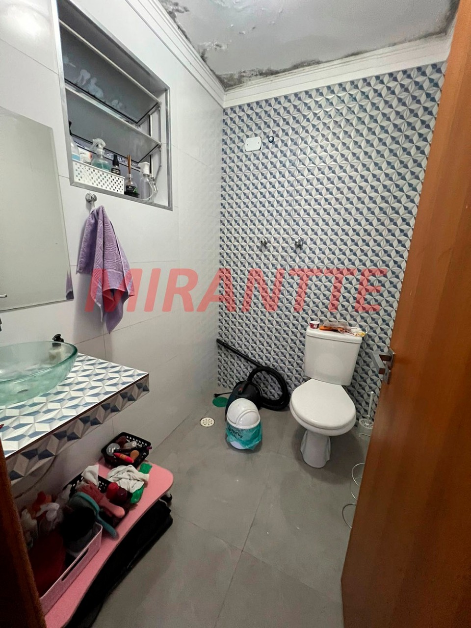 Sobrado de 200m² com 5 quartos em Parque Sao Luis