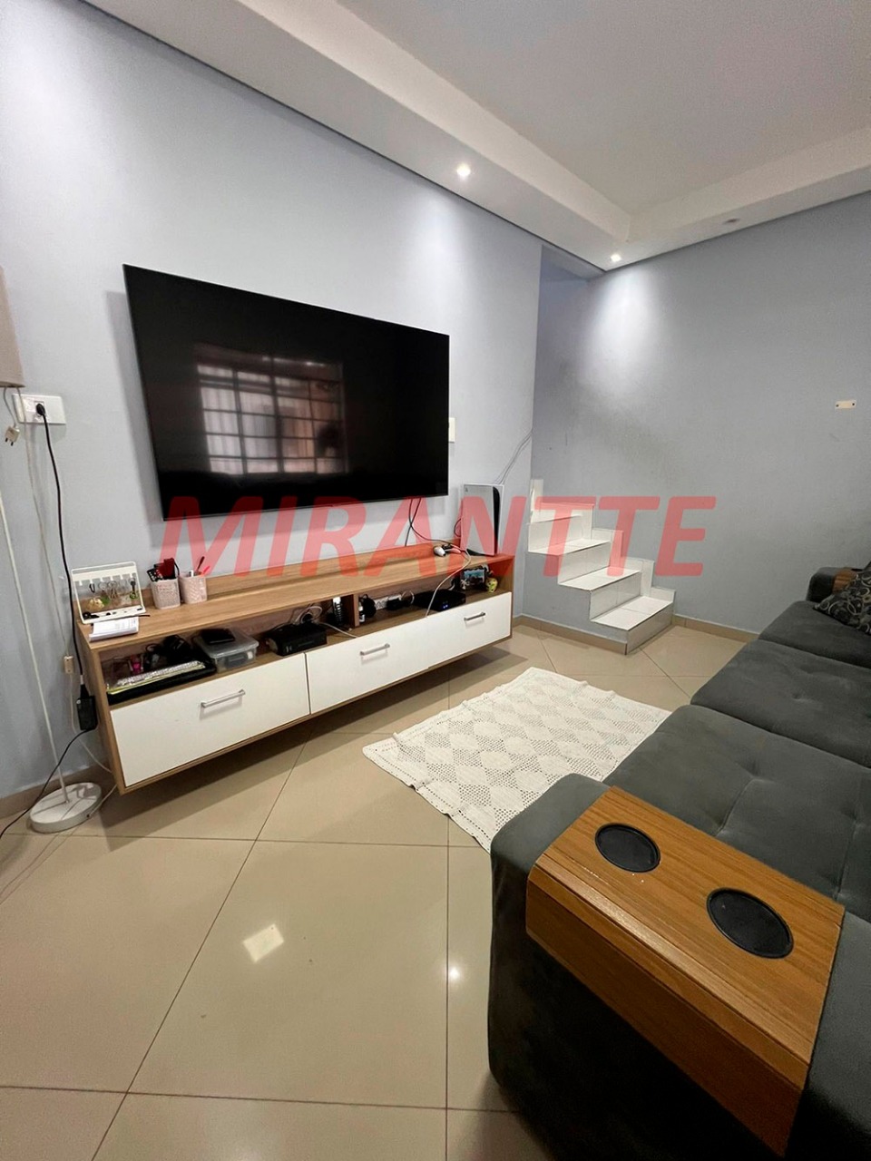Sobrado de 200m² com 5 quartos em Parque Sao Luis