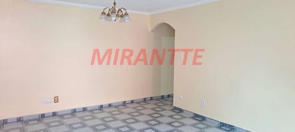 Apartamento de 70m² com 2 quartos em Barro Branco