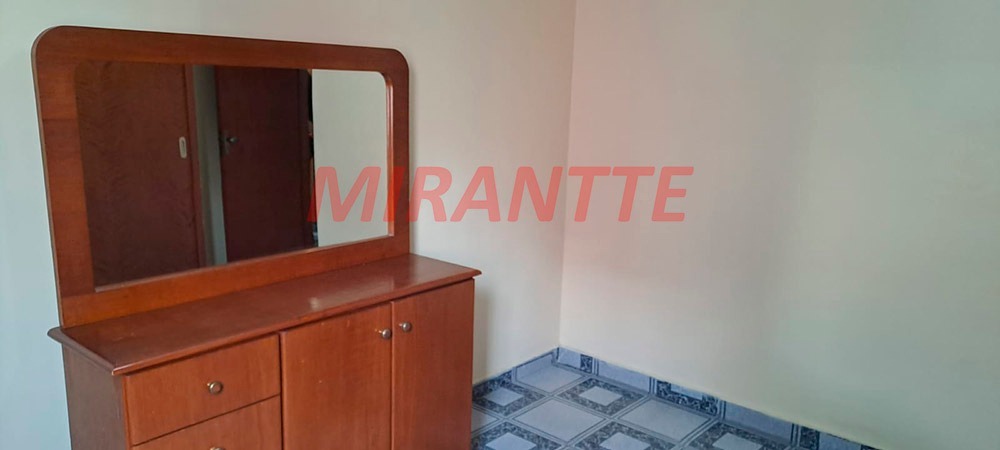 Apartamento de 70m² com 2 quartos em Barro Branco