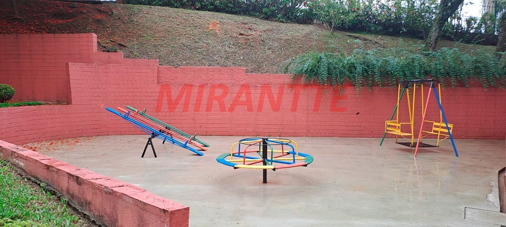 Apartamento de 70m² com 2 quartos em Barro Branco