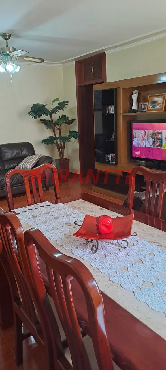 Apartamento de 70m² com 2 quartos em Barro Branco