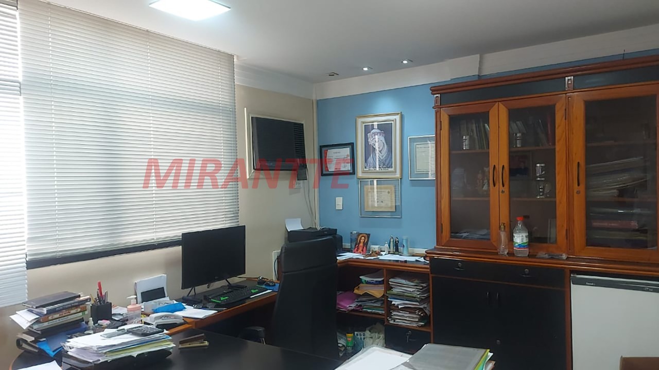 Comercial de 562m² em Vila Gustavo