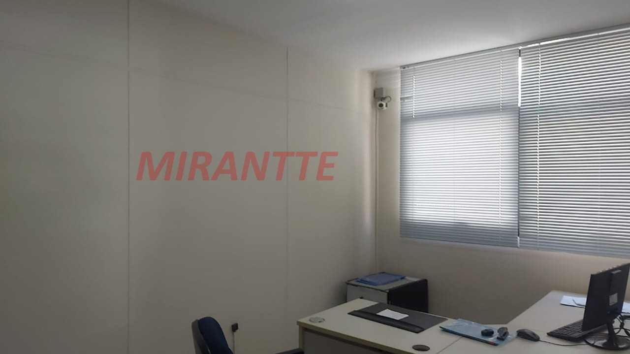 Comercial de 562m² em Vila Gustavo