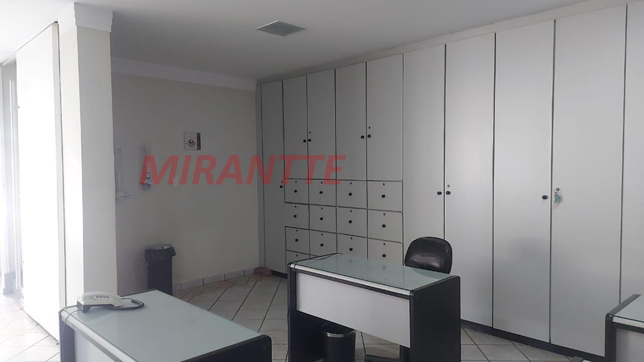 Comercial de 562m² em Vila Gustavo