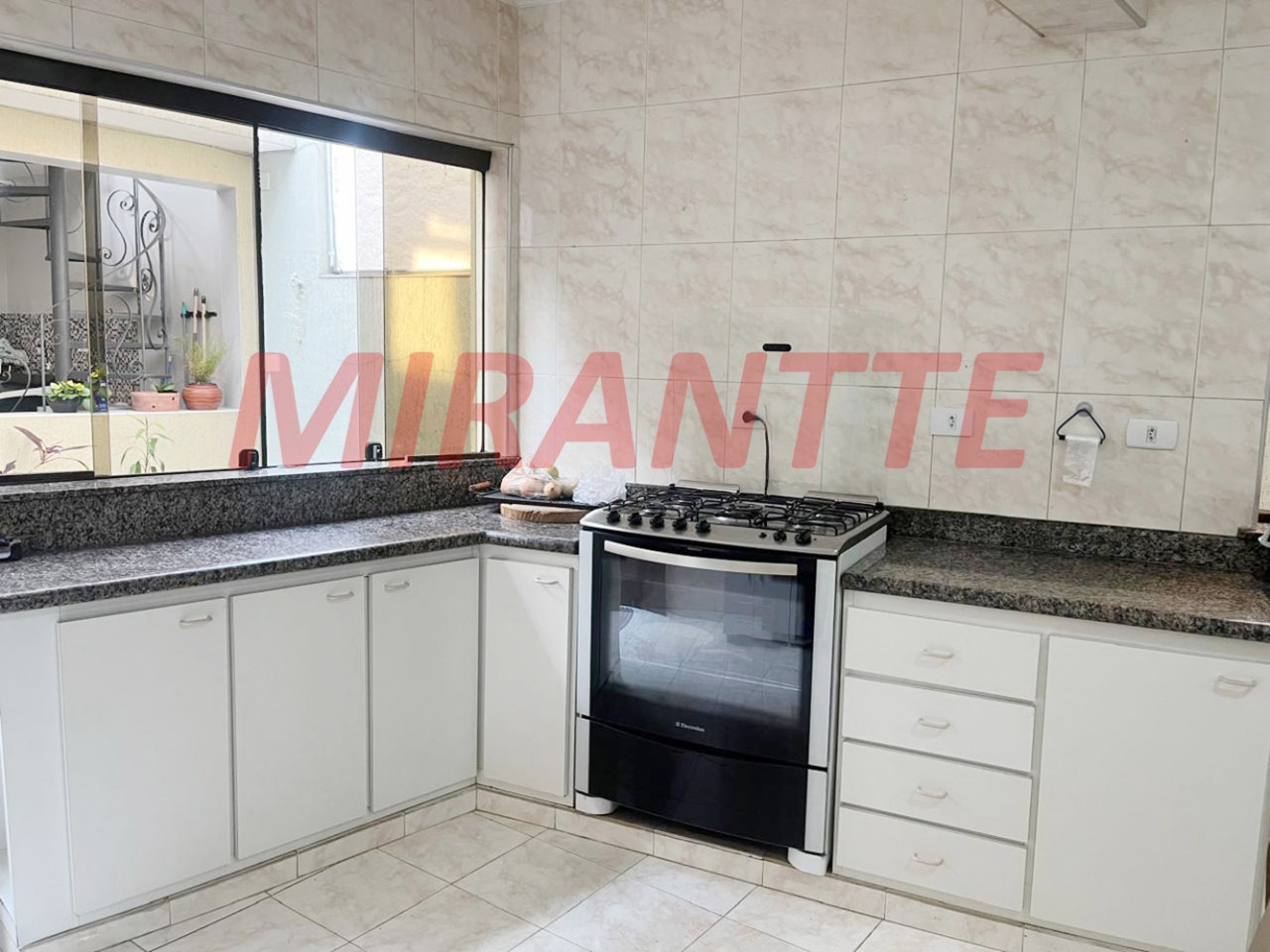 Sobrado de 257m² com 3 quartos em Tucuruvi