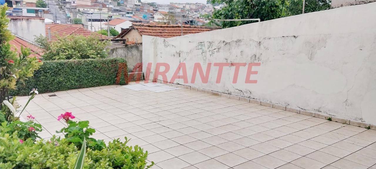 Sobrado de 205m² com 3 quartos em Vila Santa Maria